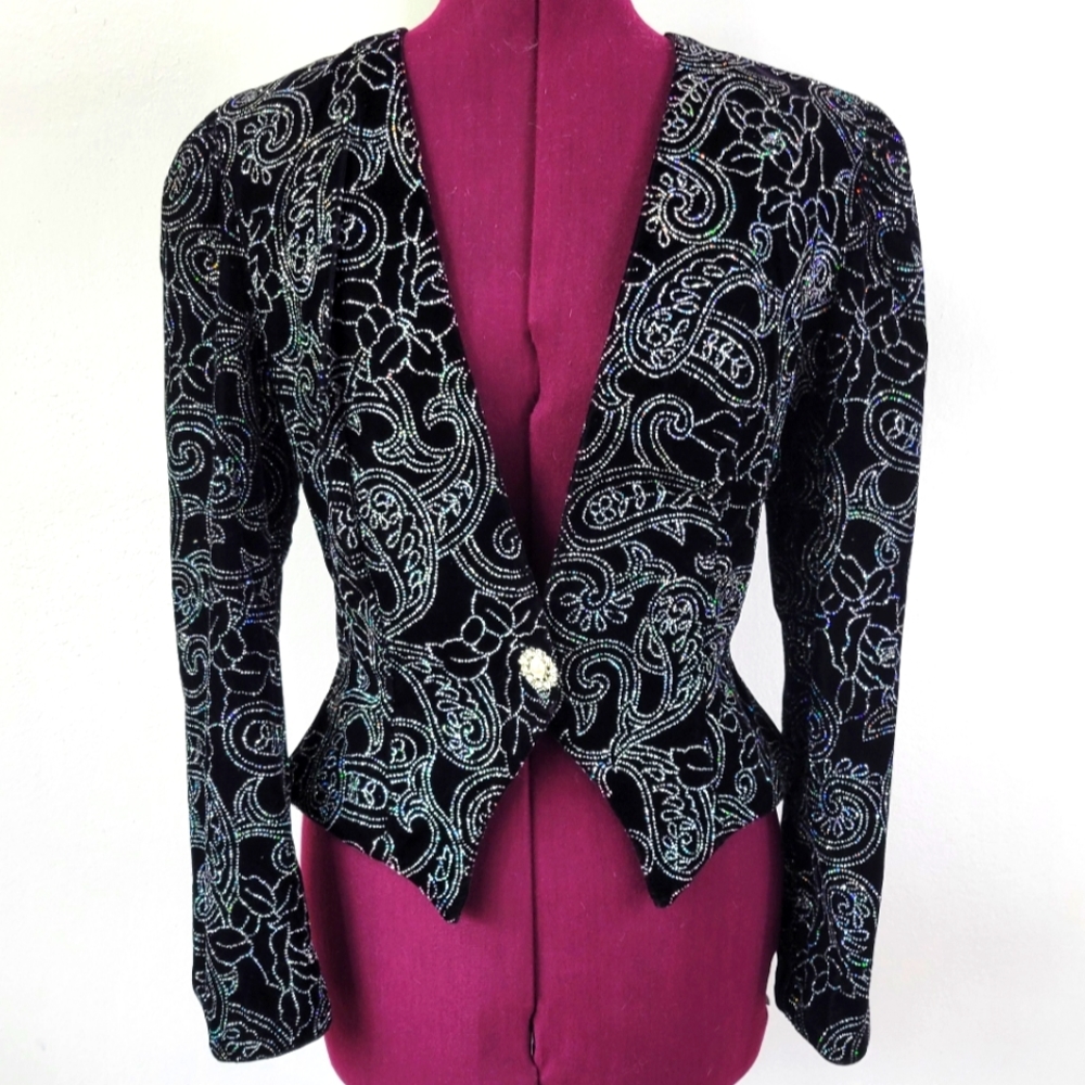 Vintage Cachet by Bari Protas velvet cropped jacket